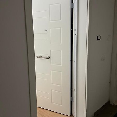 Atrium Apartment Tirana Zewnętrze zdjęcie