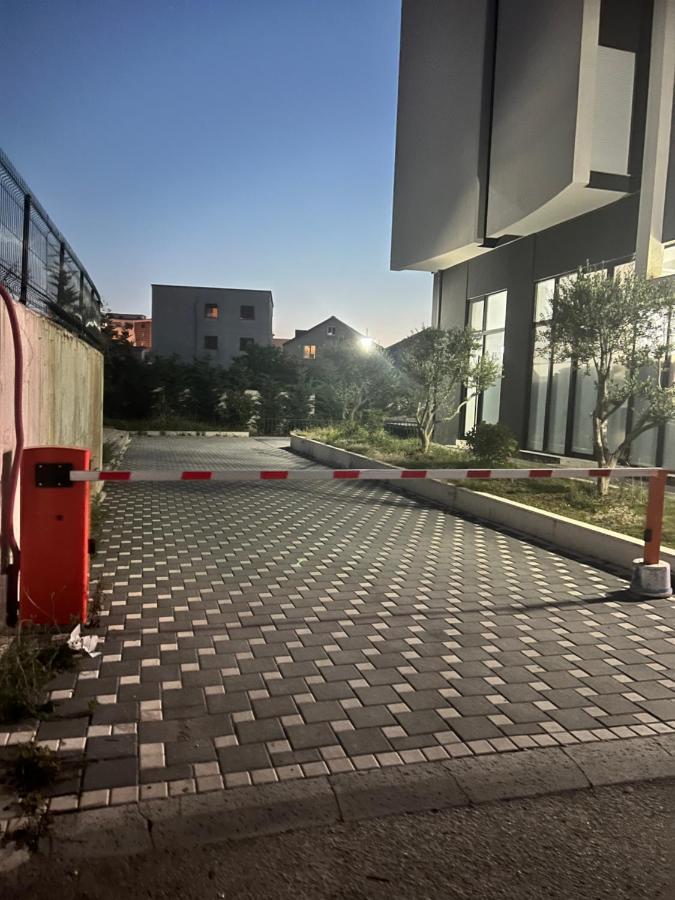 Atrium Apartment Tirana Zewnętrze zdjęcie